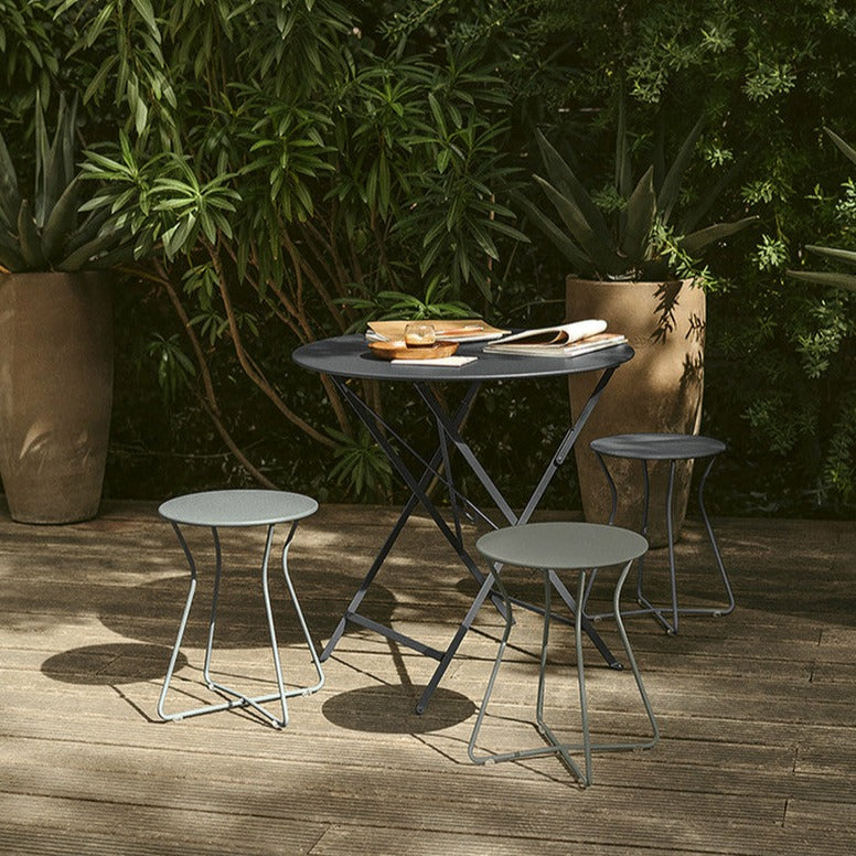 Bistro 30" Round Table