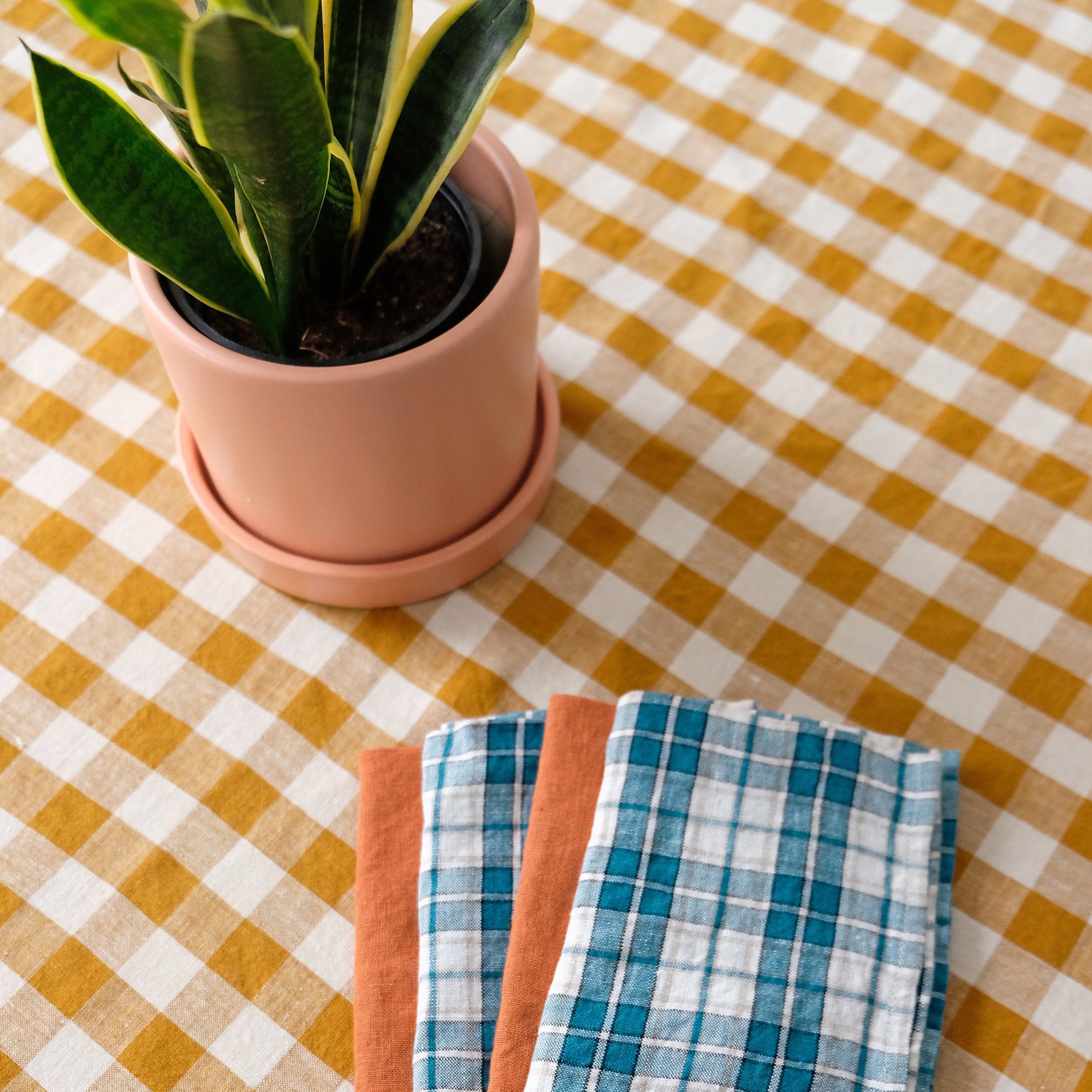 Linen Napkin in Green Tartan
