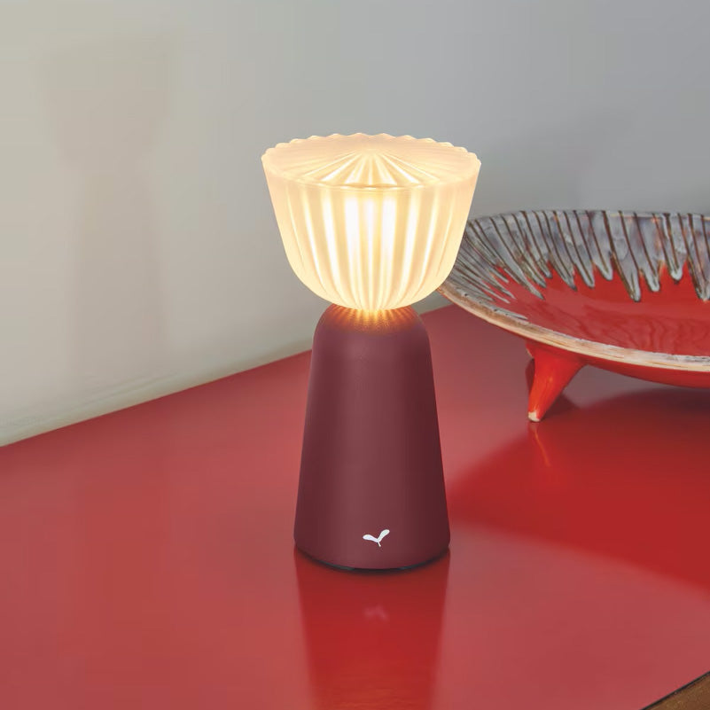 8"h Swiing Lamp