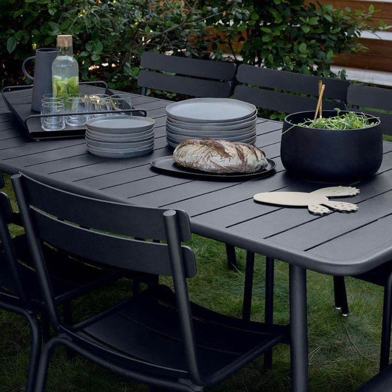 Luxembourg Table 65" x 39"