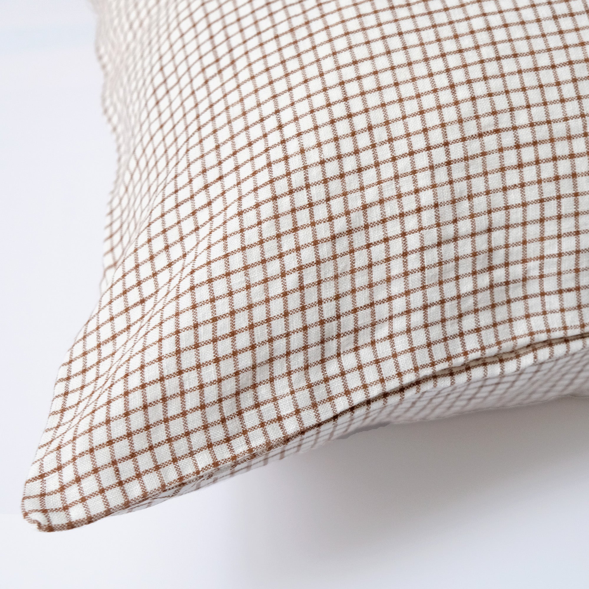 Linen Standard Pillowcase in Brown Checks