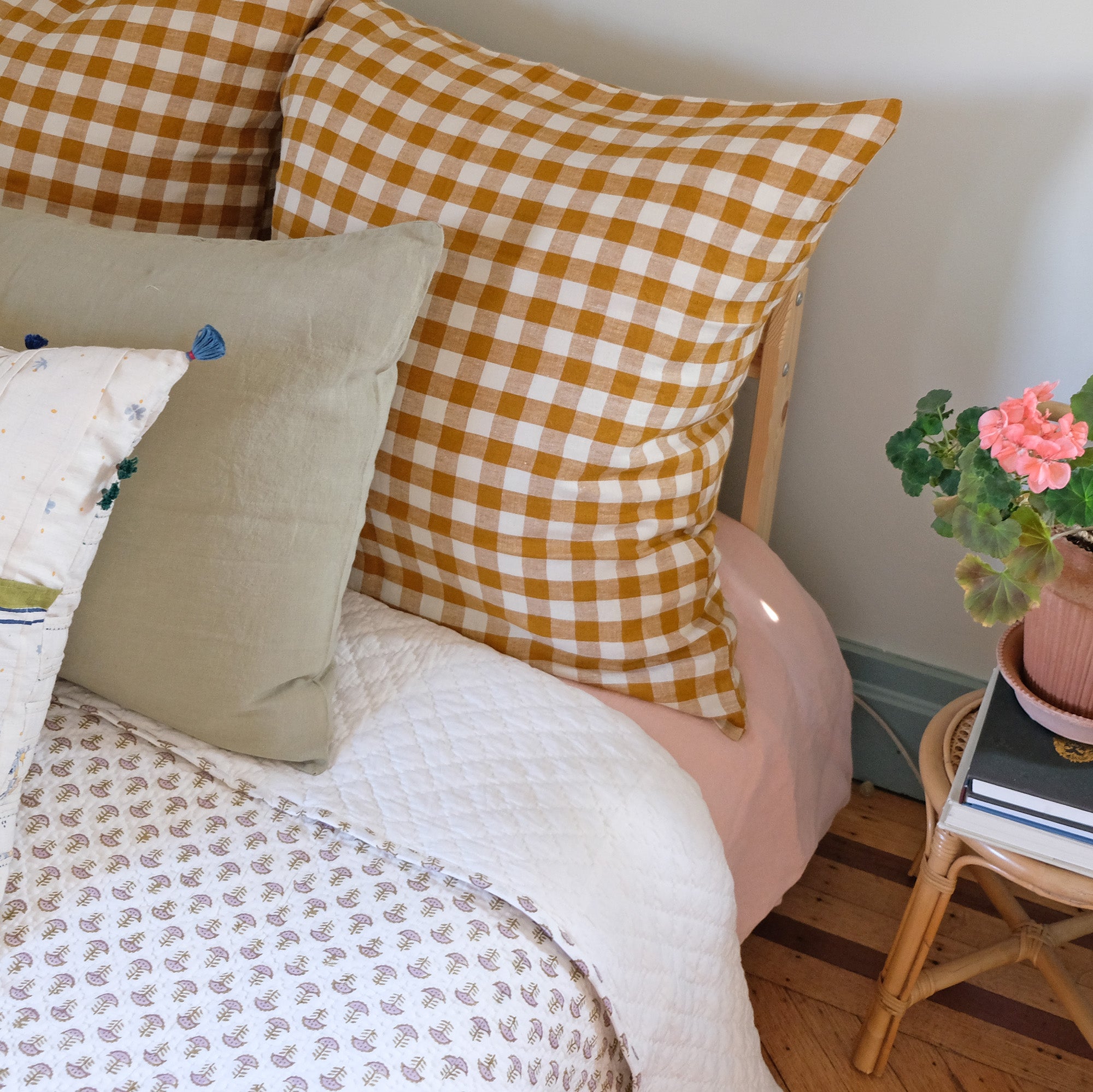 Linen Euro Pillowcase in Curcuma Medium Gingham