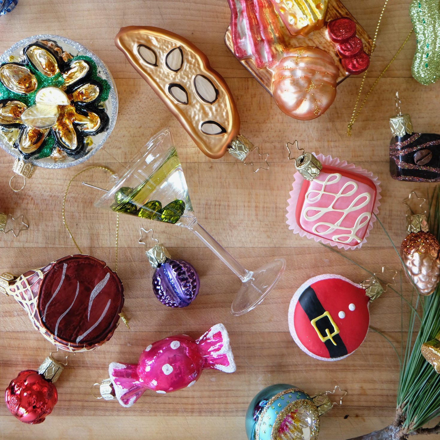 Petit Four Ornament: Assorted