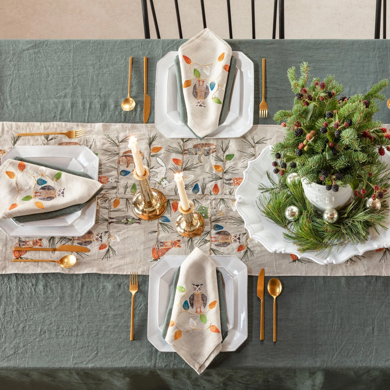 Christmas Tree Trimmers Table Runner