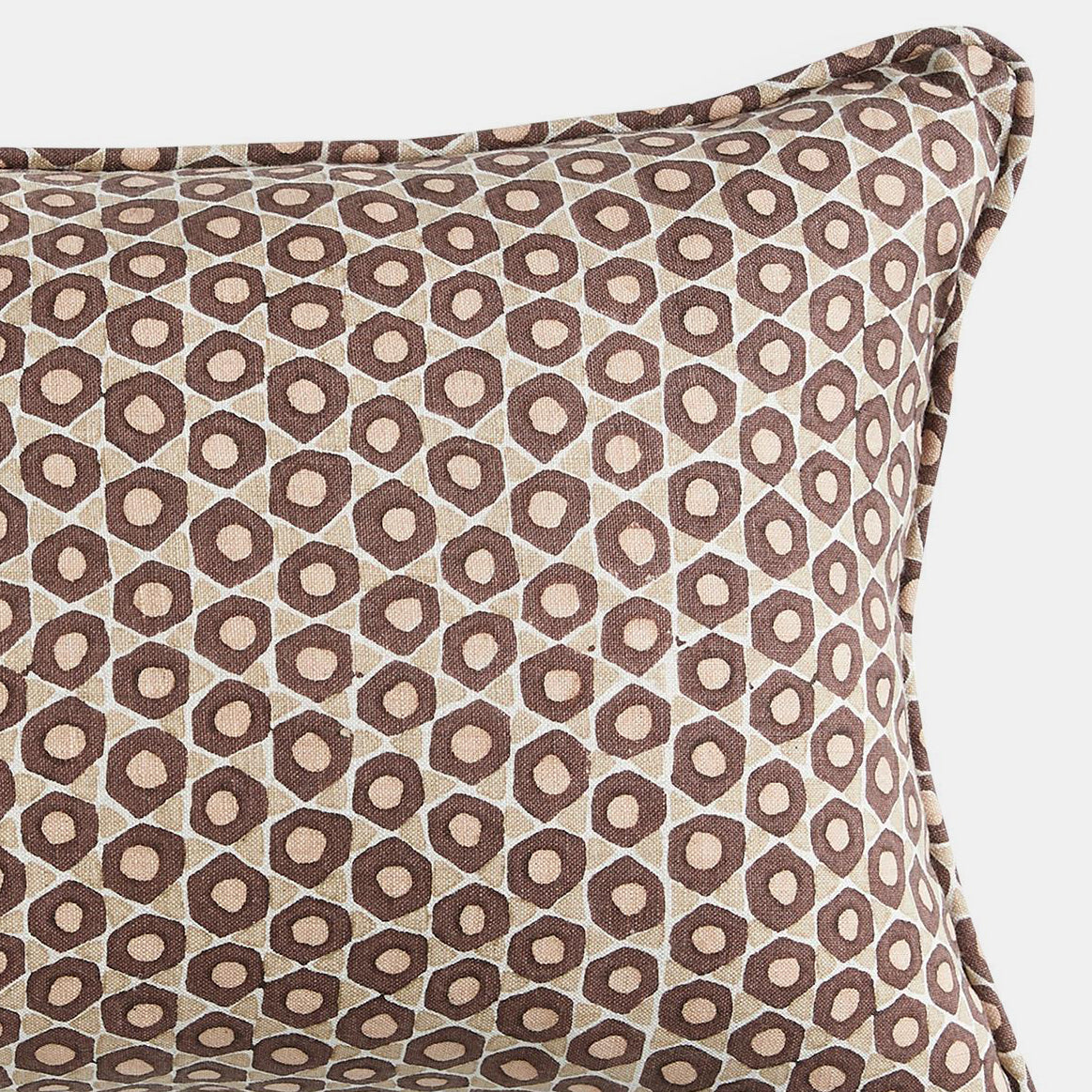 Bejmat Shell Lumbar Pillow