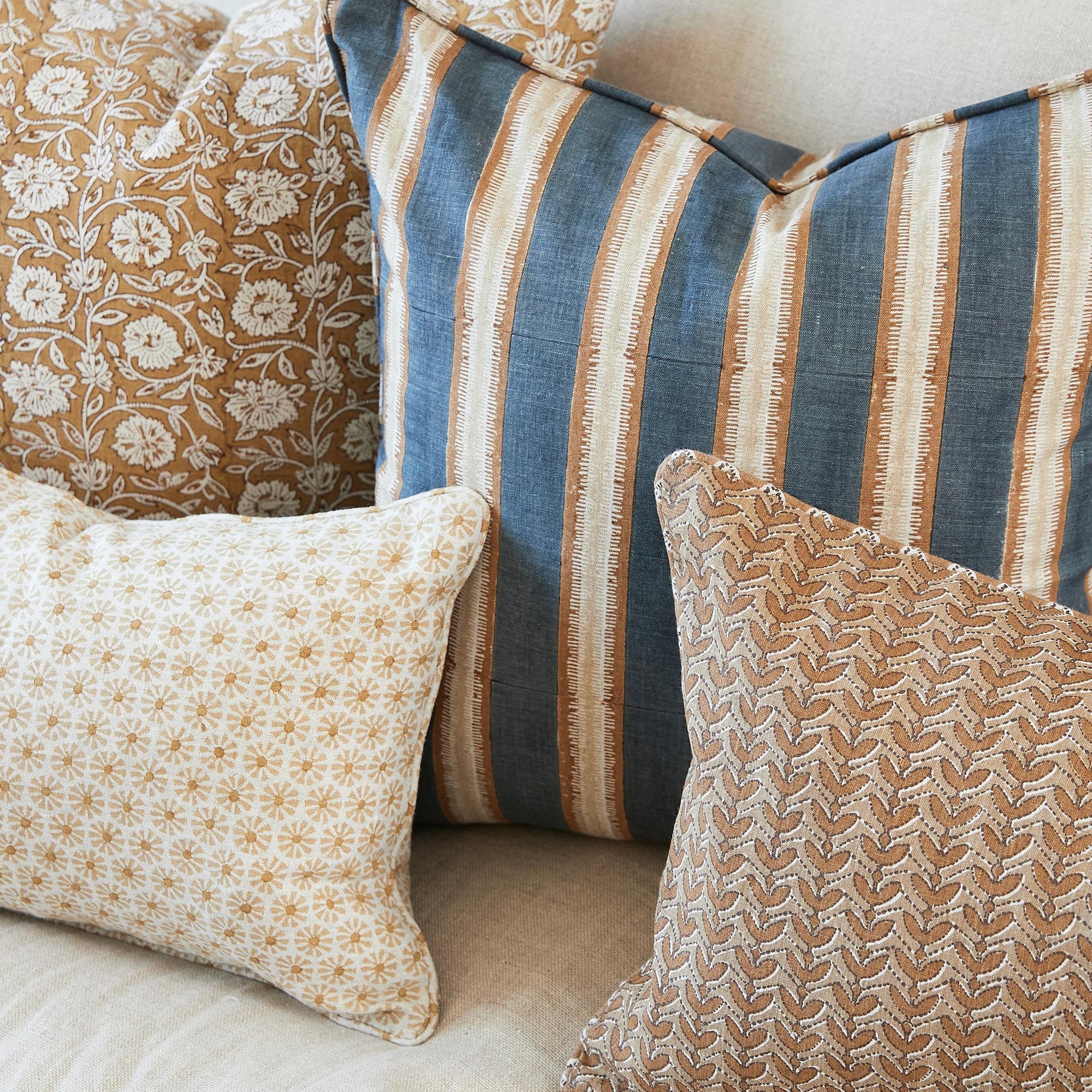 Etoile Saffron Lumbar Pillow