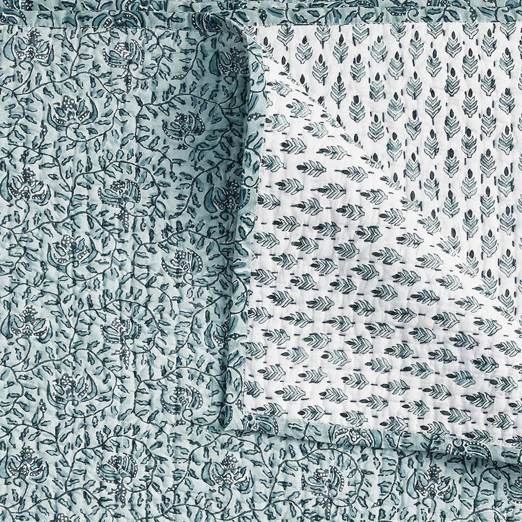 Ubud Tahoe Quilt in Queen