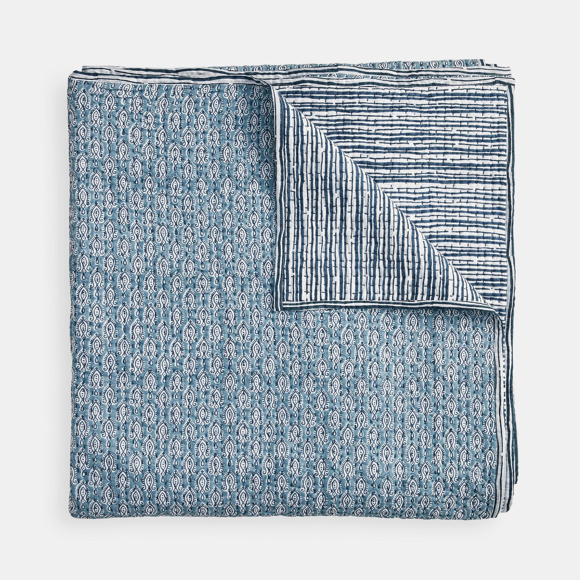 Malabar Azure Quilt in Queen
