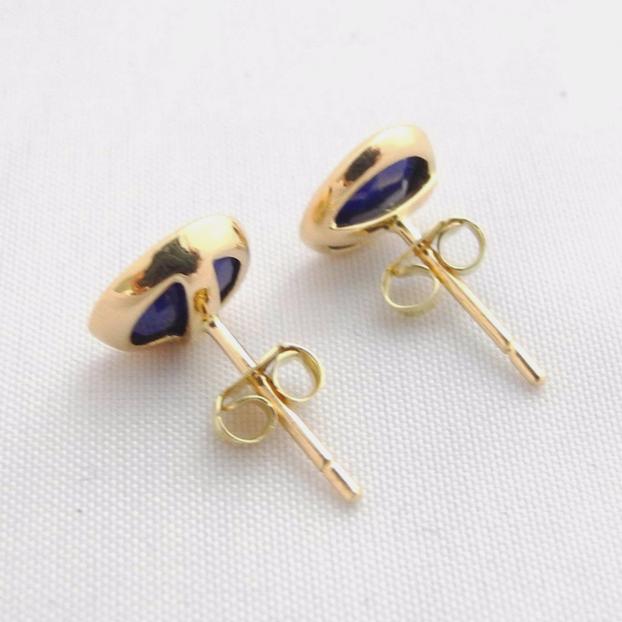 Lapis Studs