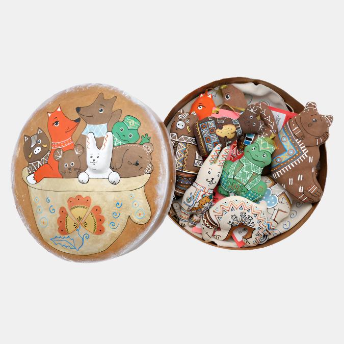 The Mitten Ornament Set in Handmade Box