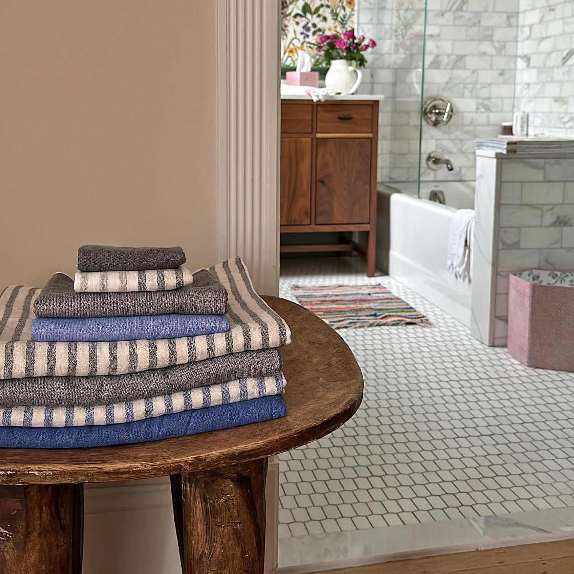 Two Tone Bath Towel in Blue Stripe