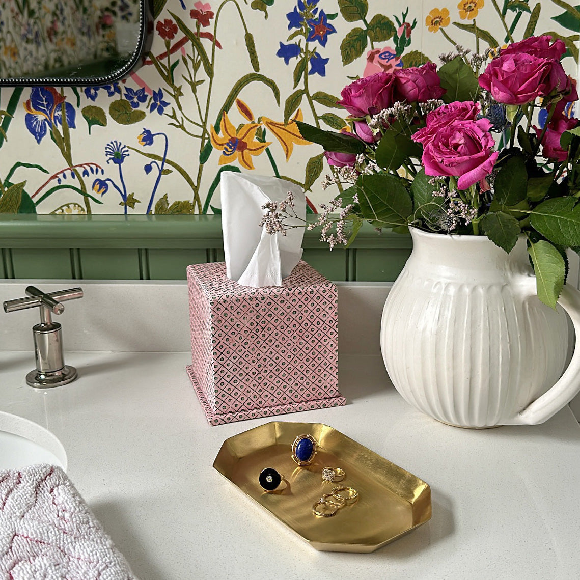 Tissue Box in Dot Pink