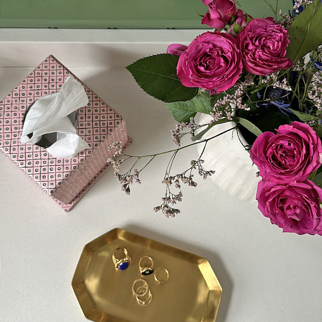 Tissue Box in Dot Pink