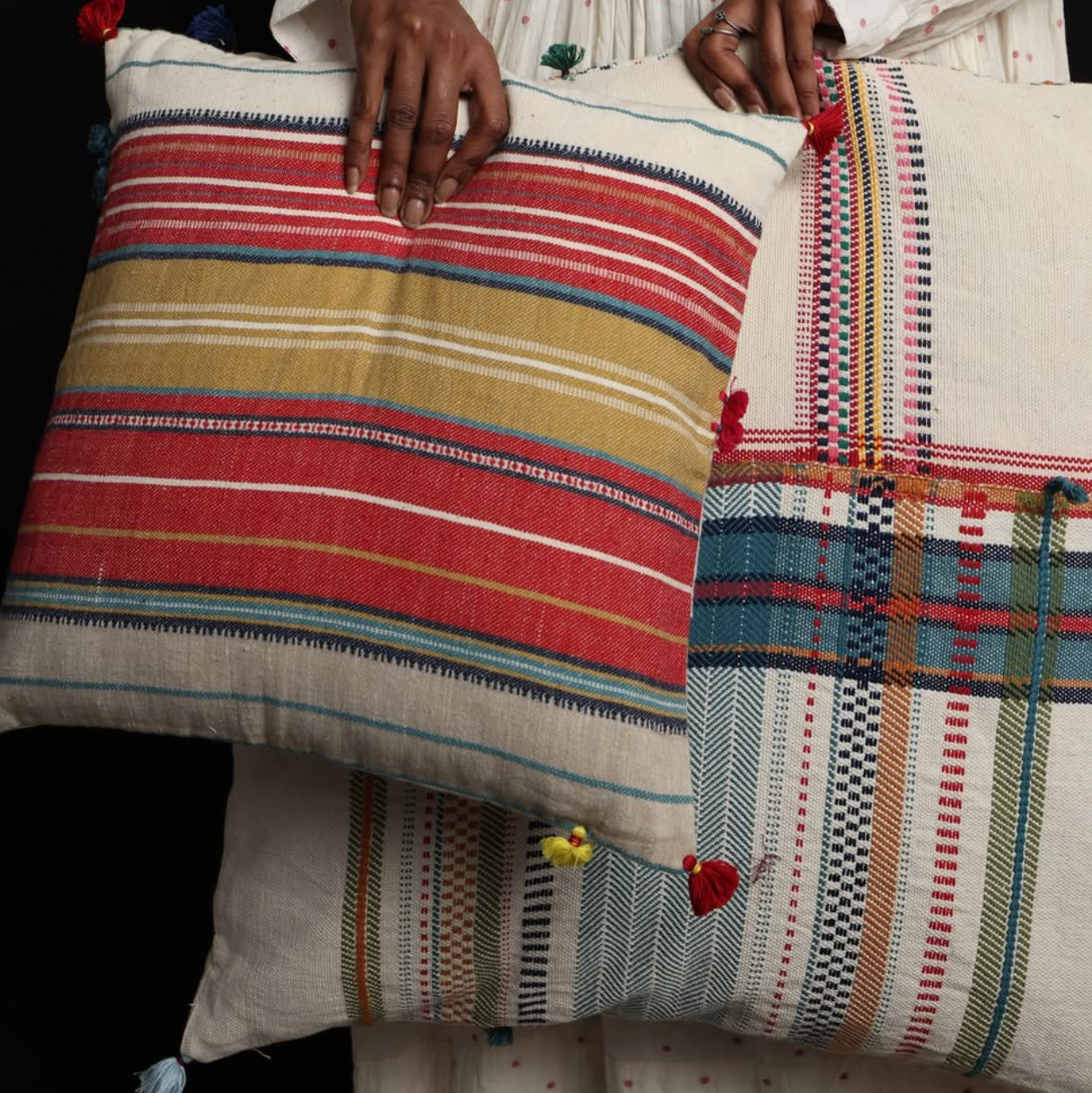 Handloom Square Pillow 188