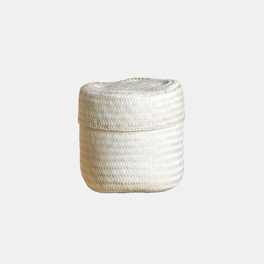 Lidded Basket in Mini Natural