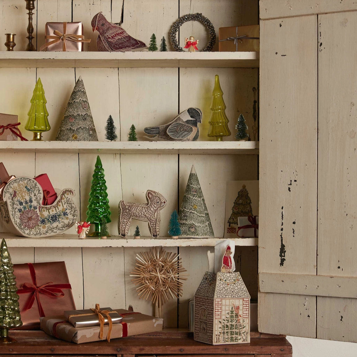 Home for the Holidays Tissue Box Cover