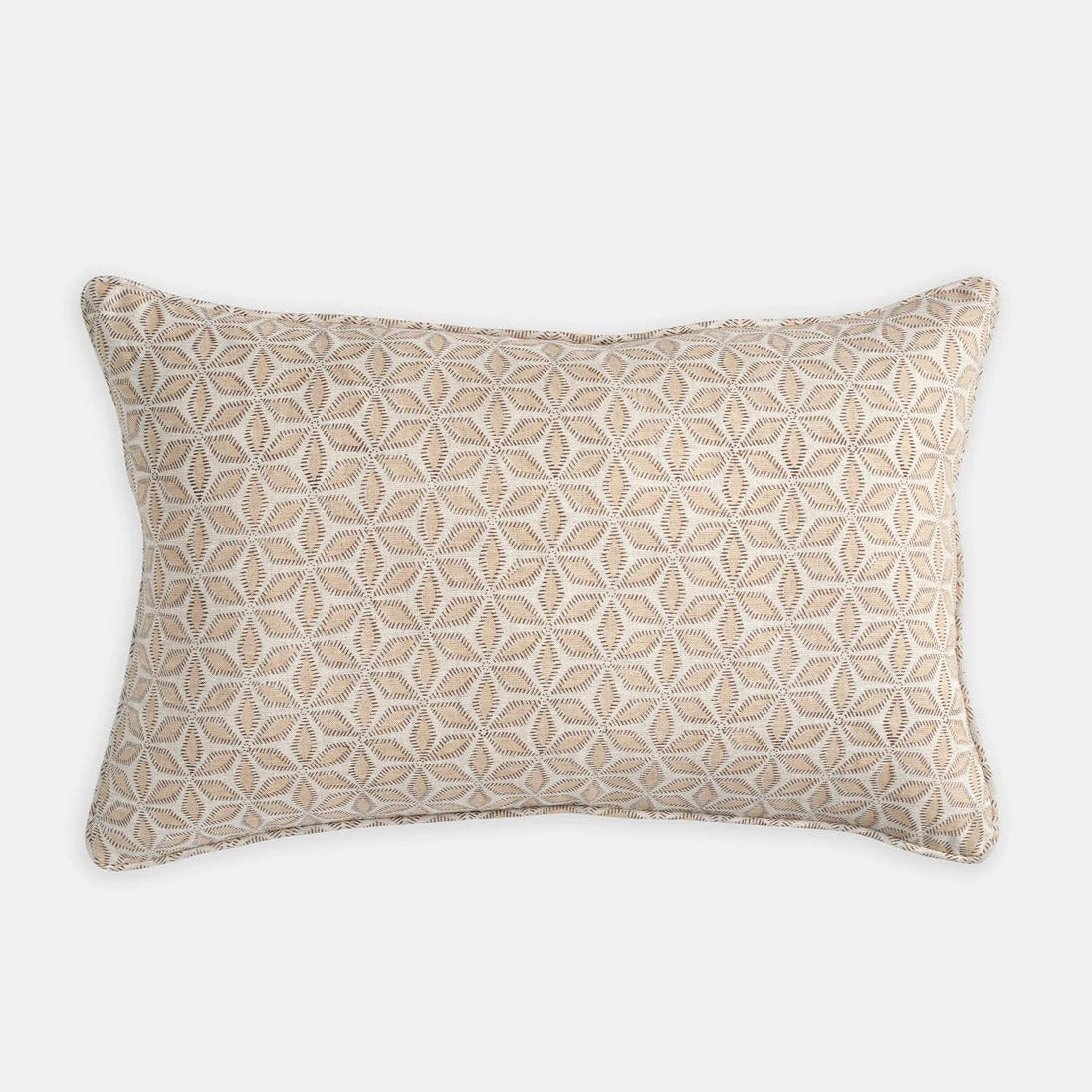 Hanami Shell Pillow, lumbar