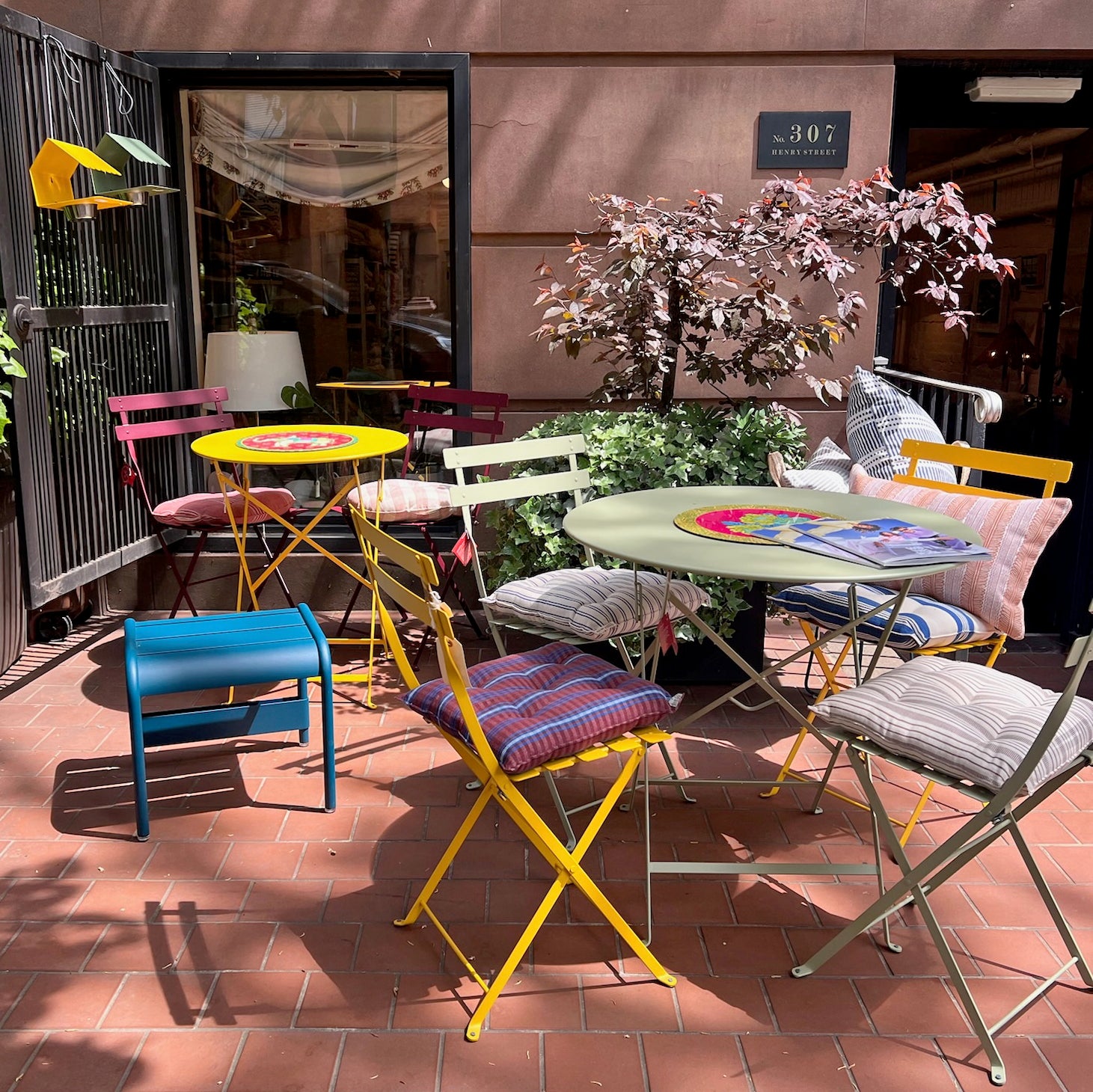 Bistro 30" Round Table
