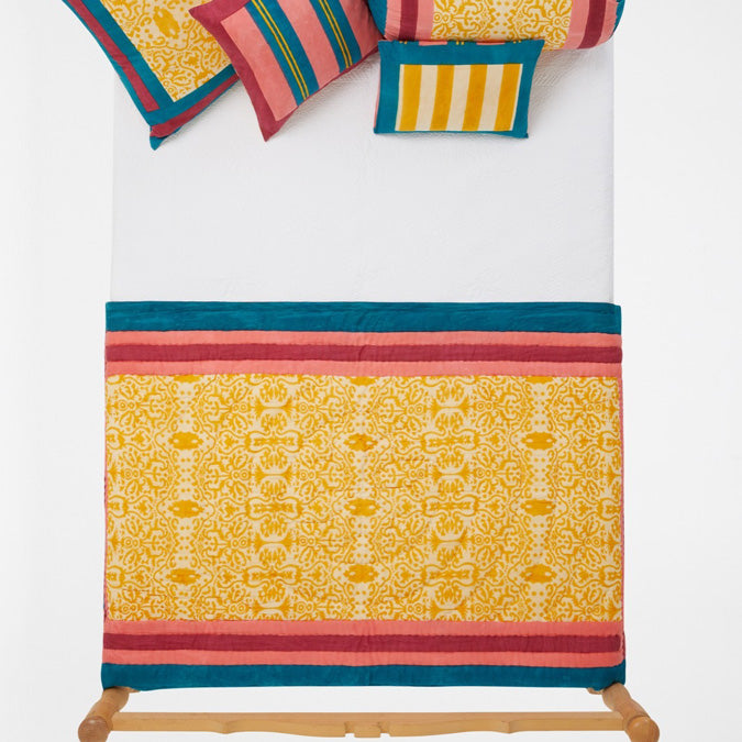 Damask Gold Junior Quilt
