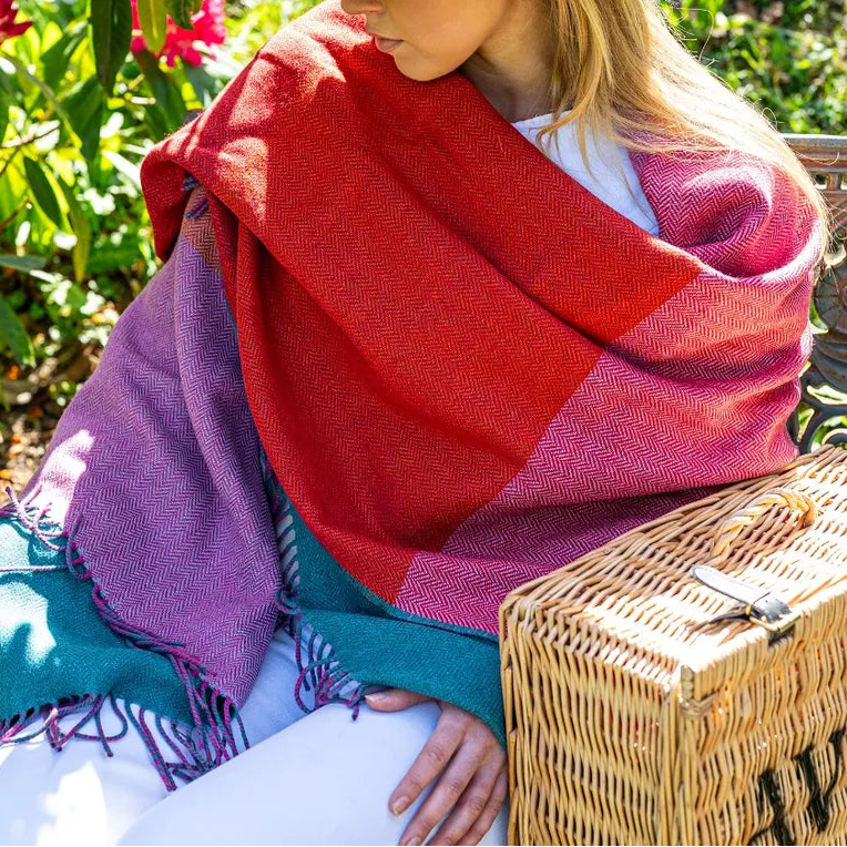 Stella Sunburst Teal Cashmere Blend Throw