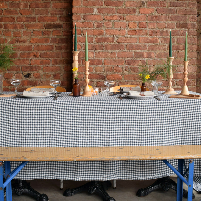 Linen Tablecloth in Anthracite Gingham