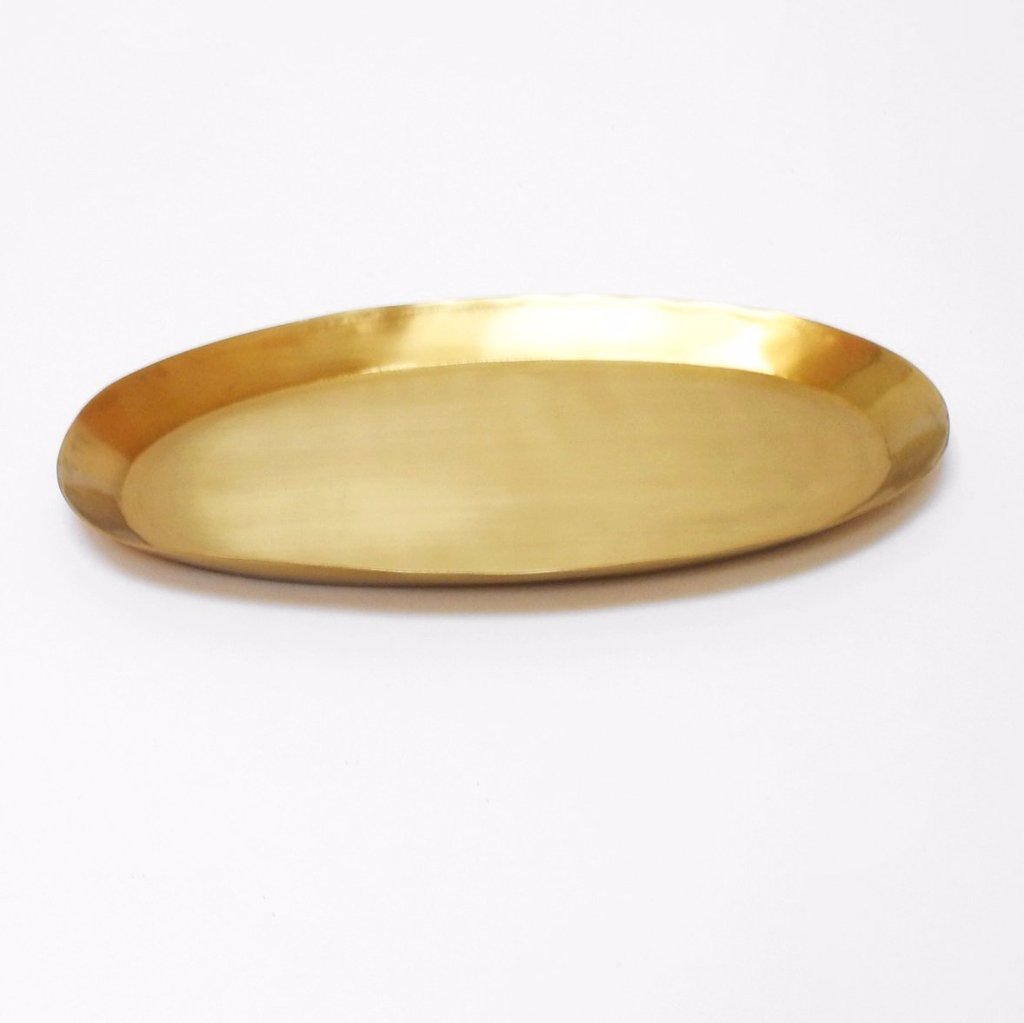 Fog Linen Oval Brass Tray for dining or home decor - Collyer's Mansion