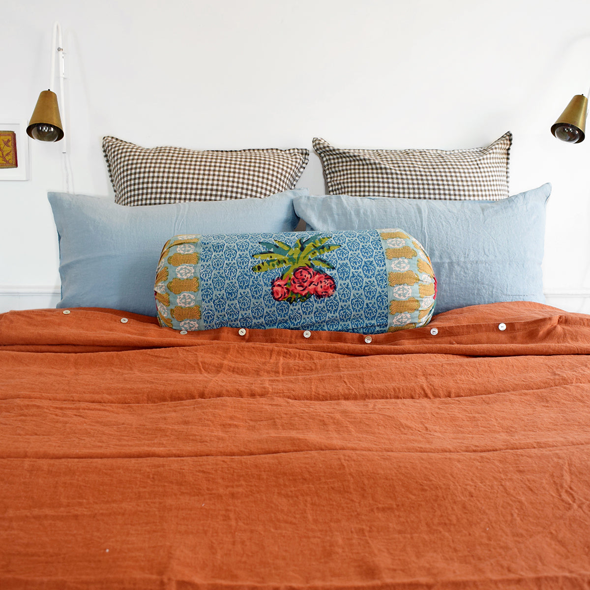A Linge Particulier Linen Duvet in Sienna gives a orange and rust color to this duvet for a colorful linen bedding look from Collyer&#39;s Mansion
