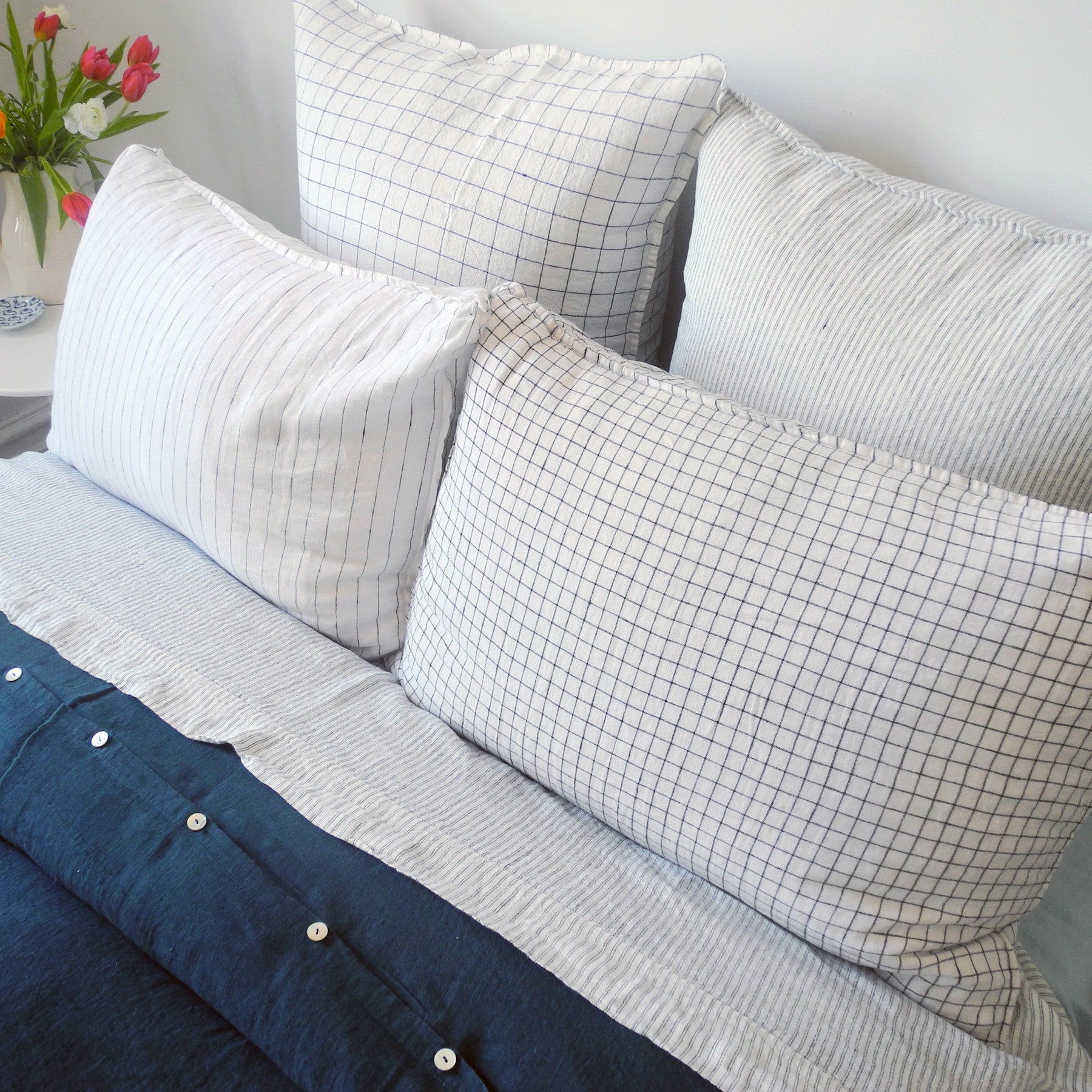 Linen Euro Pillowcase, navy check, Pillowcase, Linge Particulier, Collyer's Mansion - Collyer's Mansion