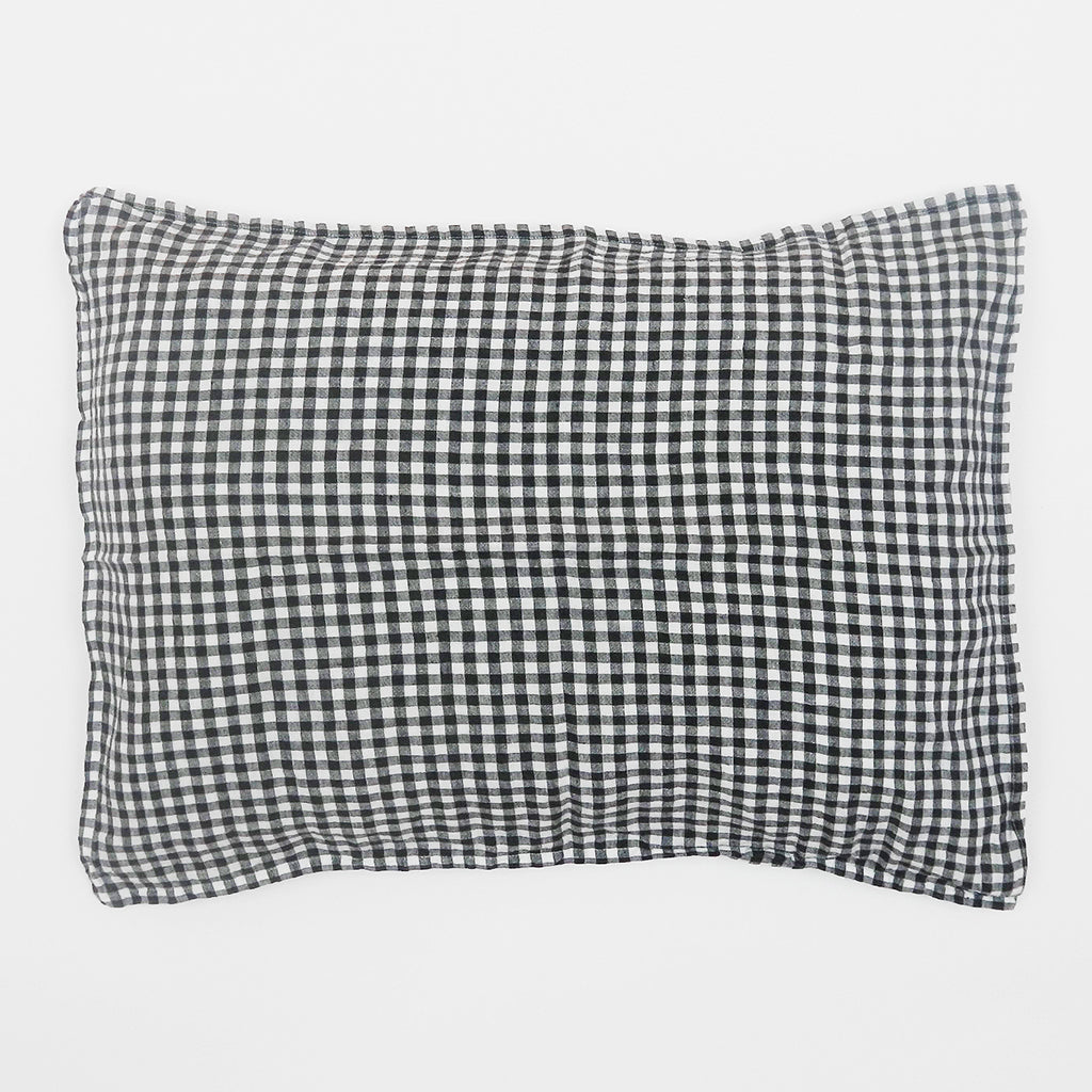 Linge Particulier Anthracite Gingham Standard Linen Pillowcase Sham for a colorful linen bedding look in dark check gingham - Collyer's Mansion