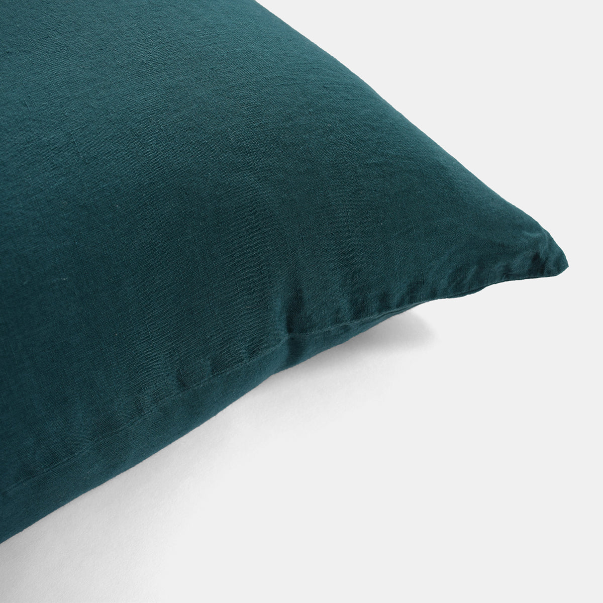 Linge Particulier Vintage Green Euro Linen Pillowcase Sham for a colorful linen bedding look in deep teal green - Collyer&#39;s Mansion