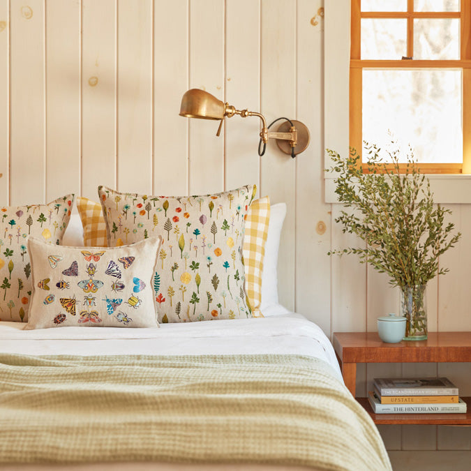 Garden Pattern Square Pillow