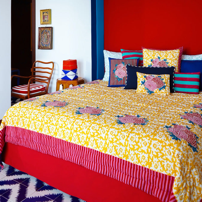 Arabesque Gold Quilt
