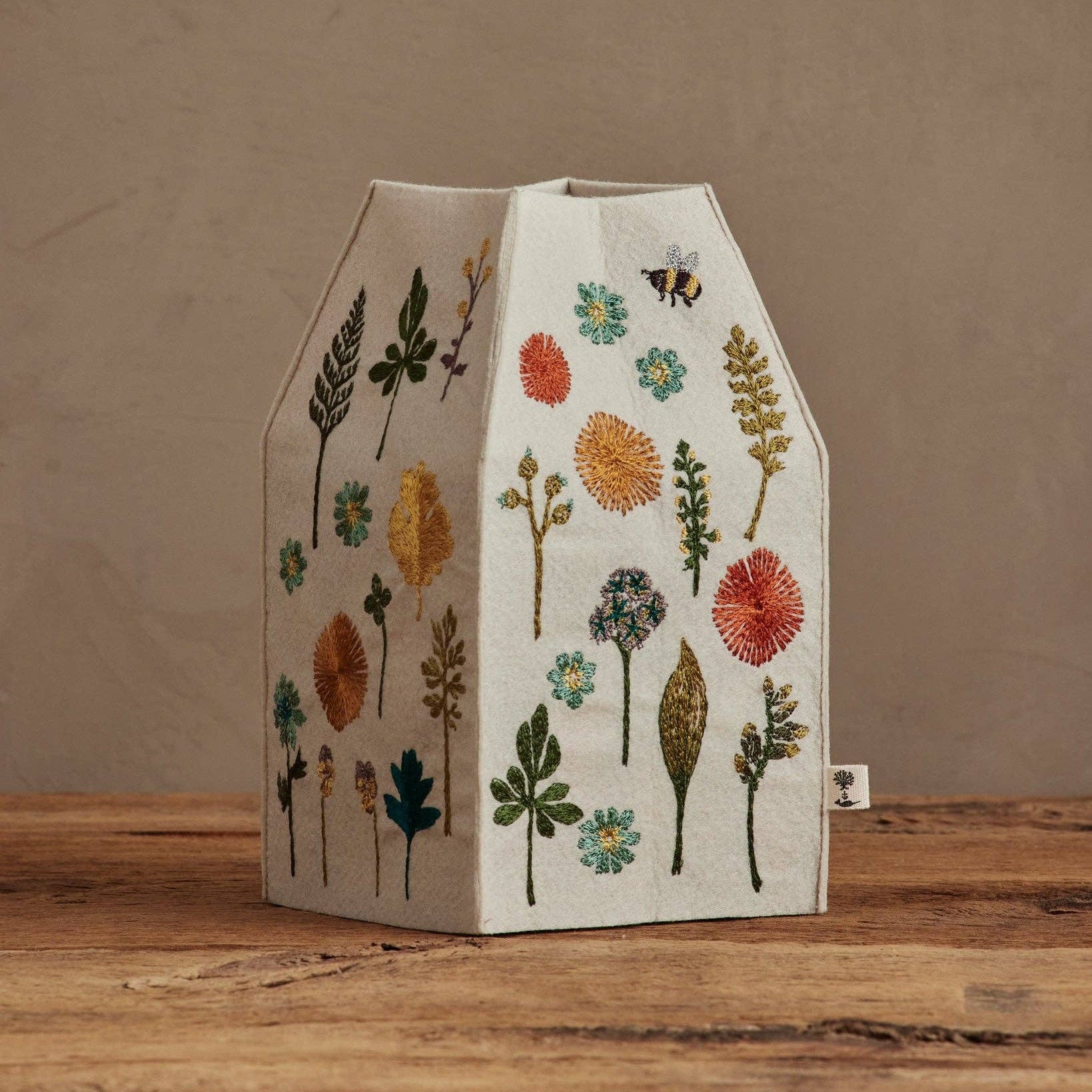 Garden Tissue Box Cover