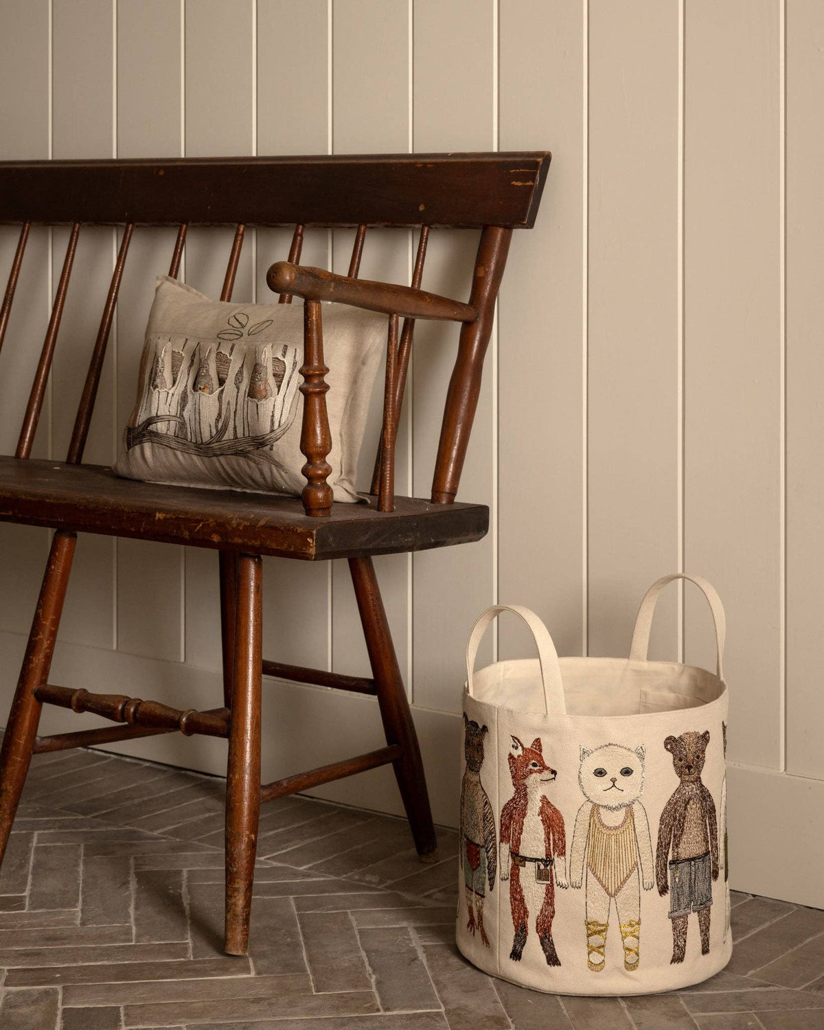Pocket Dolls Bucket