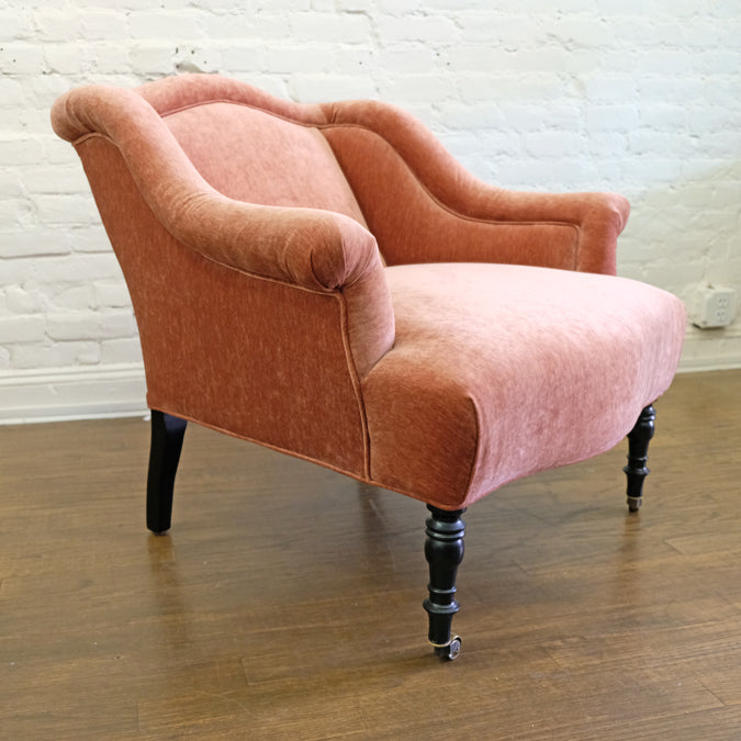 Bog Chair in Lacey French Rose