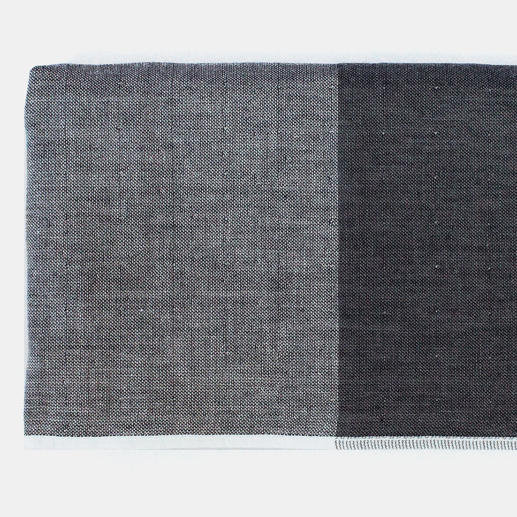 Two Tone Chambray Hand Towel in Charcoal