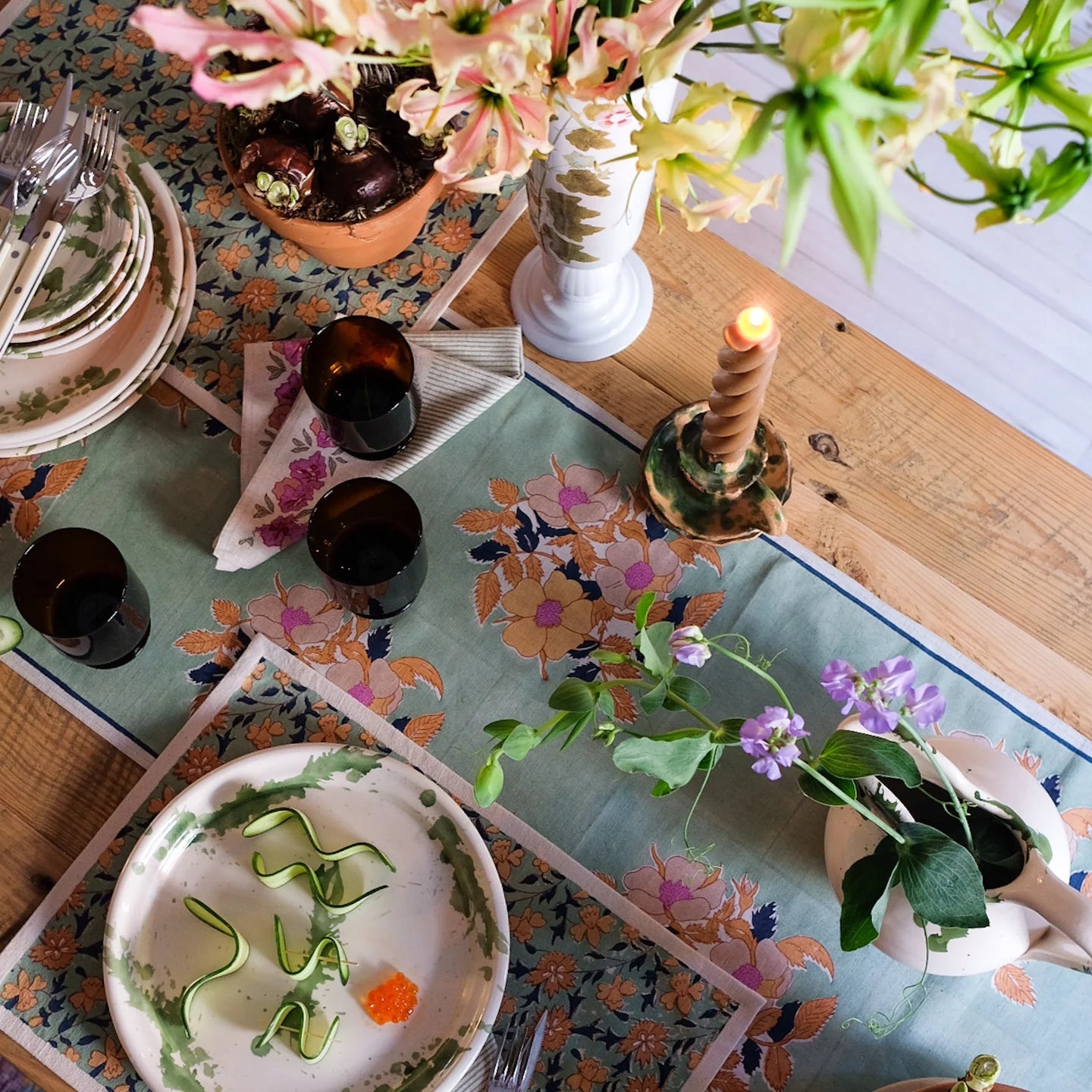 Dia Table Runner in Sage