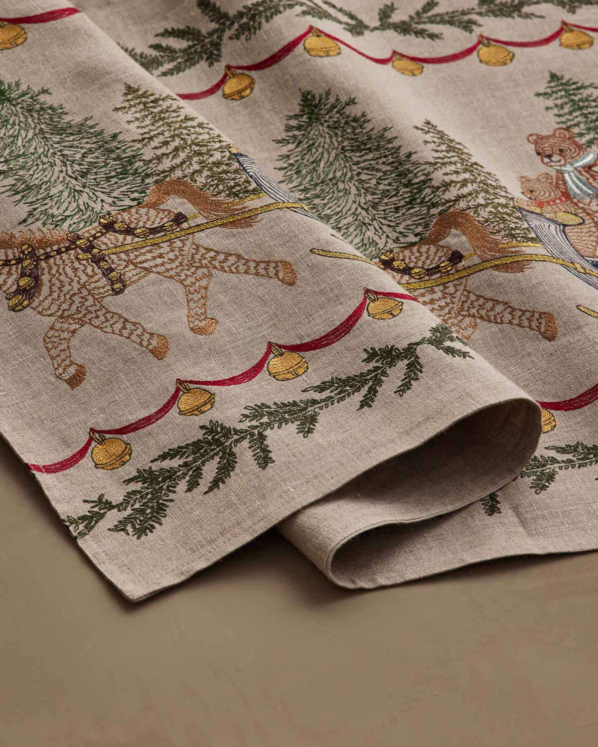 Jingle Bells Table Runner: 91" × 18"