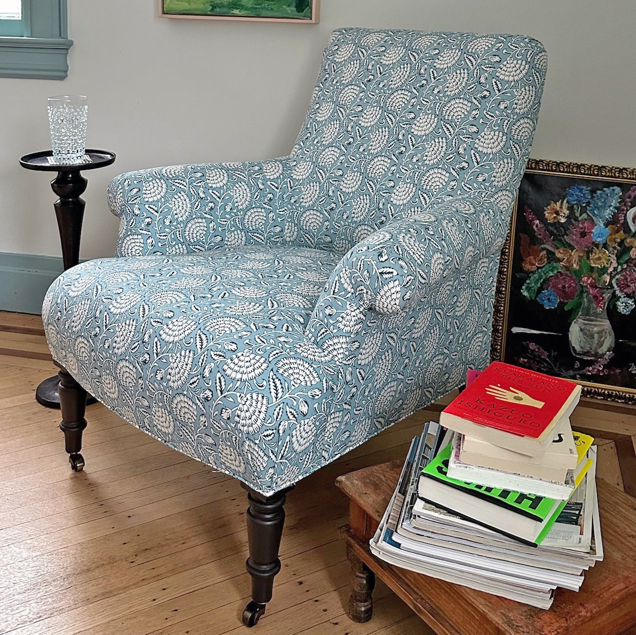 Theo Chair in Bexley Blue