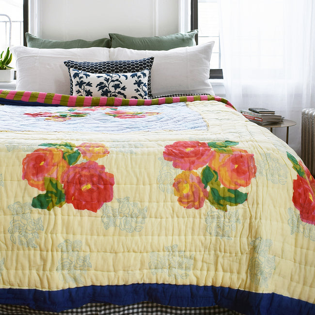 Lisa Corti Nizam Dots Light Blue Quilt, queen/king Collyer's Mansion