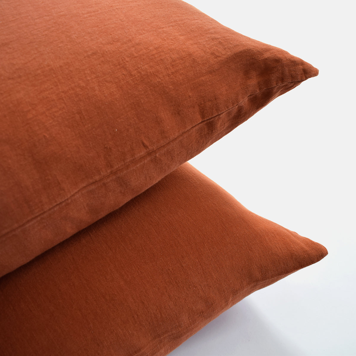 Linge Particulier Sienna Orange Standard Linen Pillowcase Sham for a colorful linen bedding look in burnt orange - Collyer&#39;s Mansion