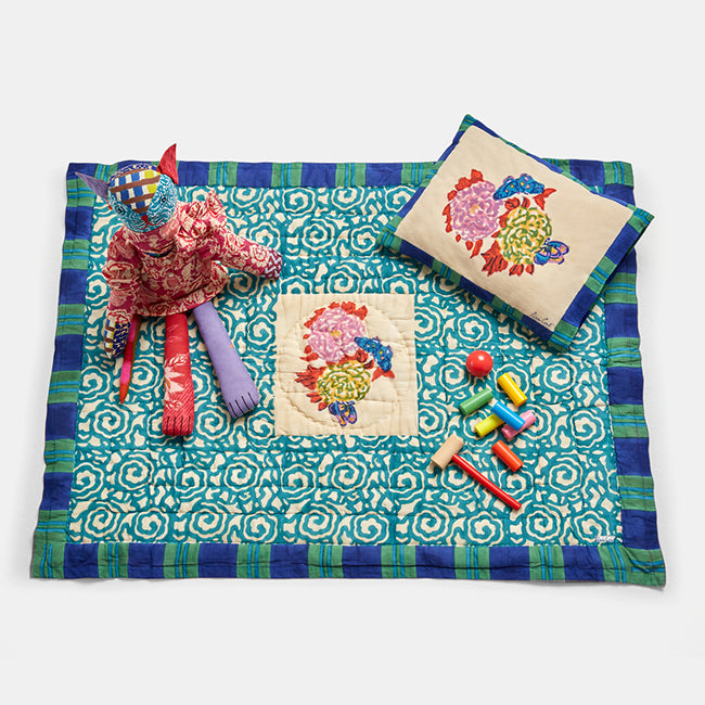 Knight Peacock Quilt, baby