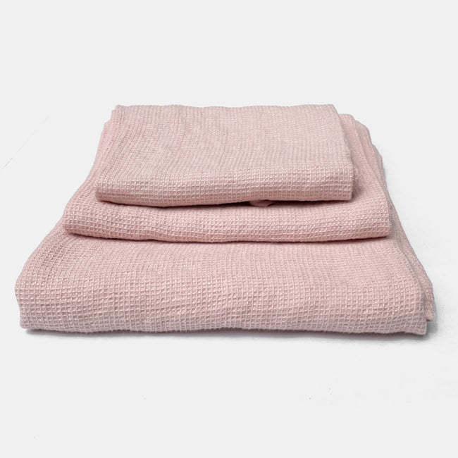 Linen Waffle Bath Towel, pale pink